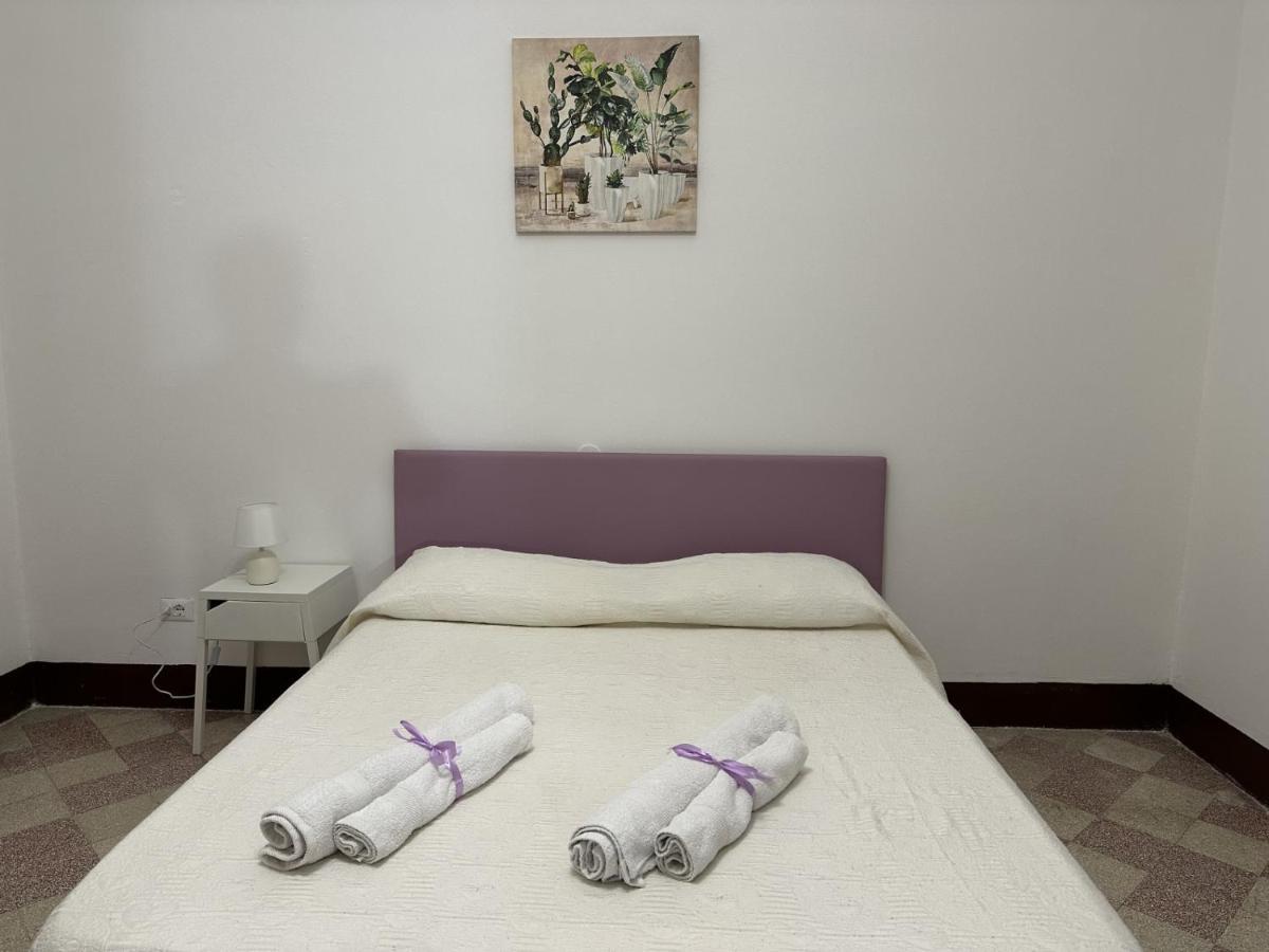 Le Stanze Di Regina Margherita Hotel ปาแลร์โม ภายนอก รูปภาพ